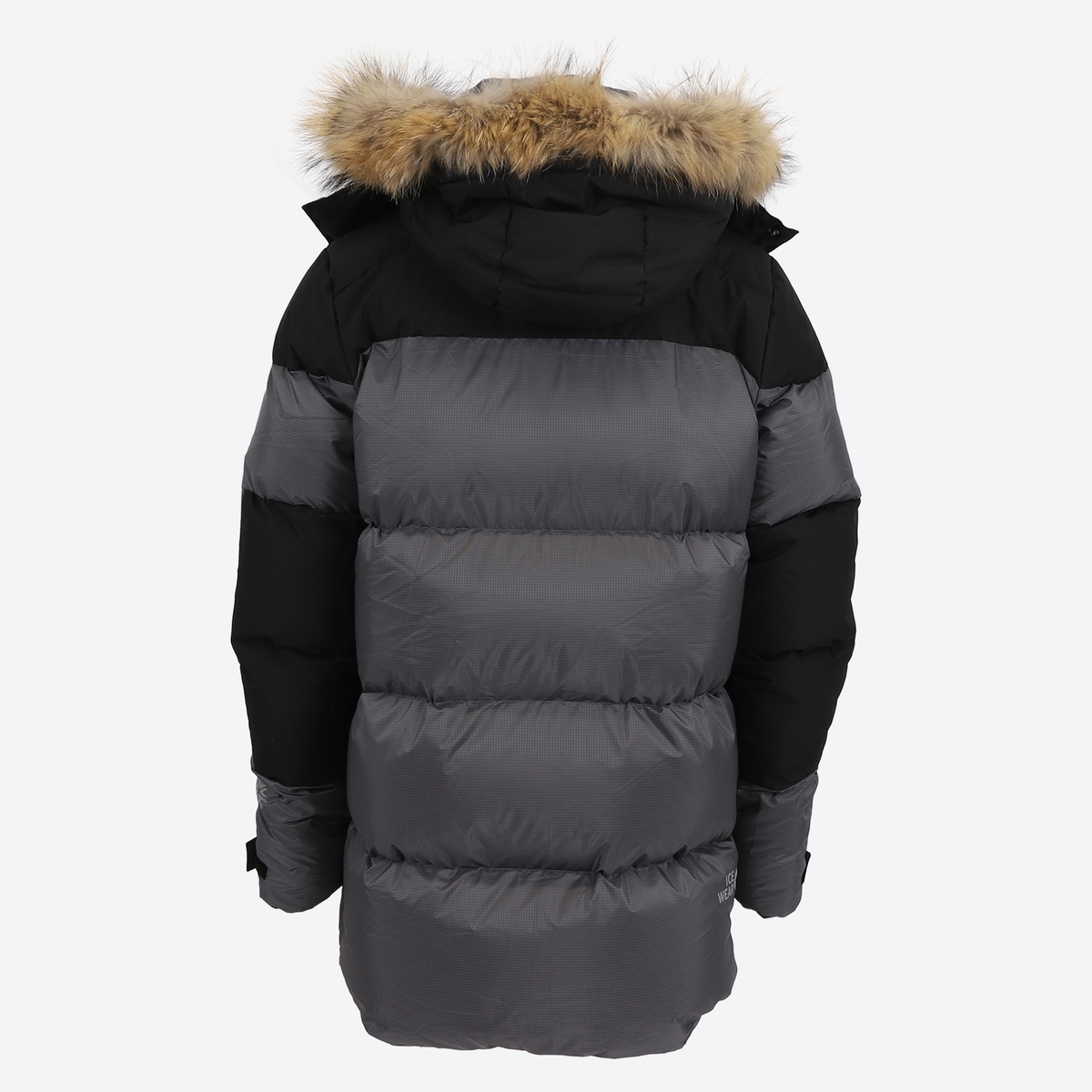 best-winter-jacket-parka-iceland-eyjafjallajokull-volcano-14.jpeg